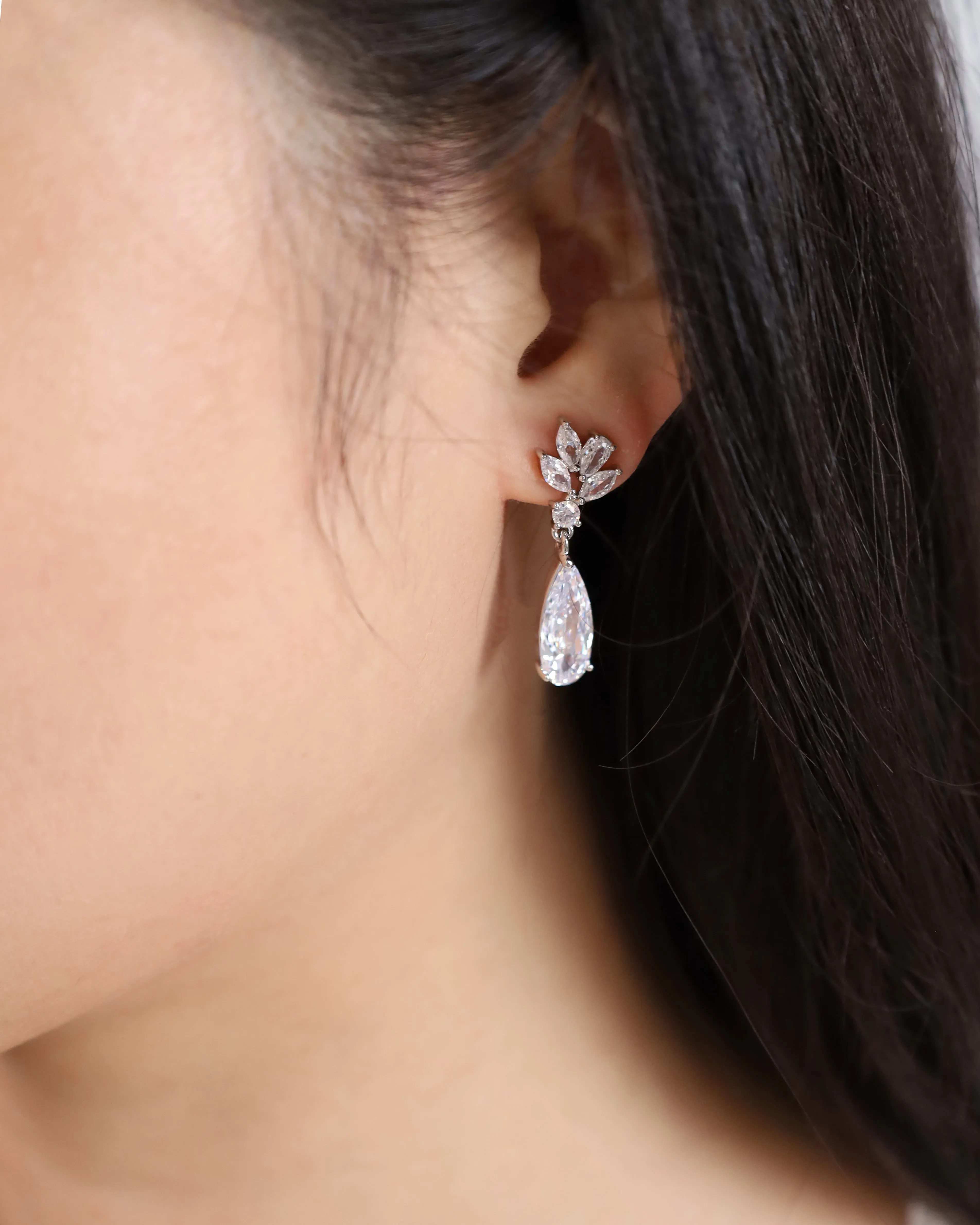 Alana Earring