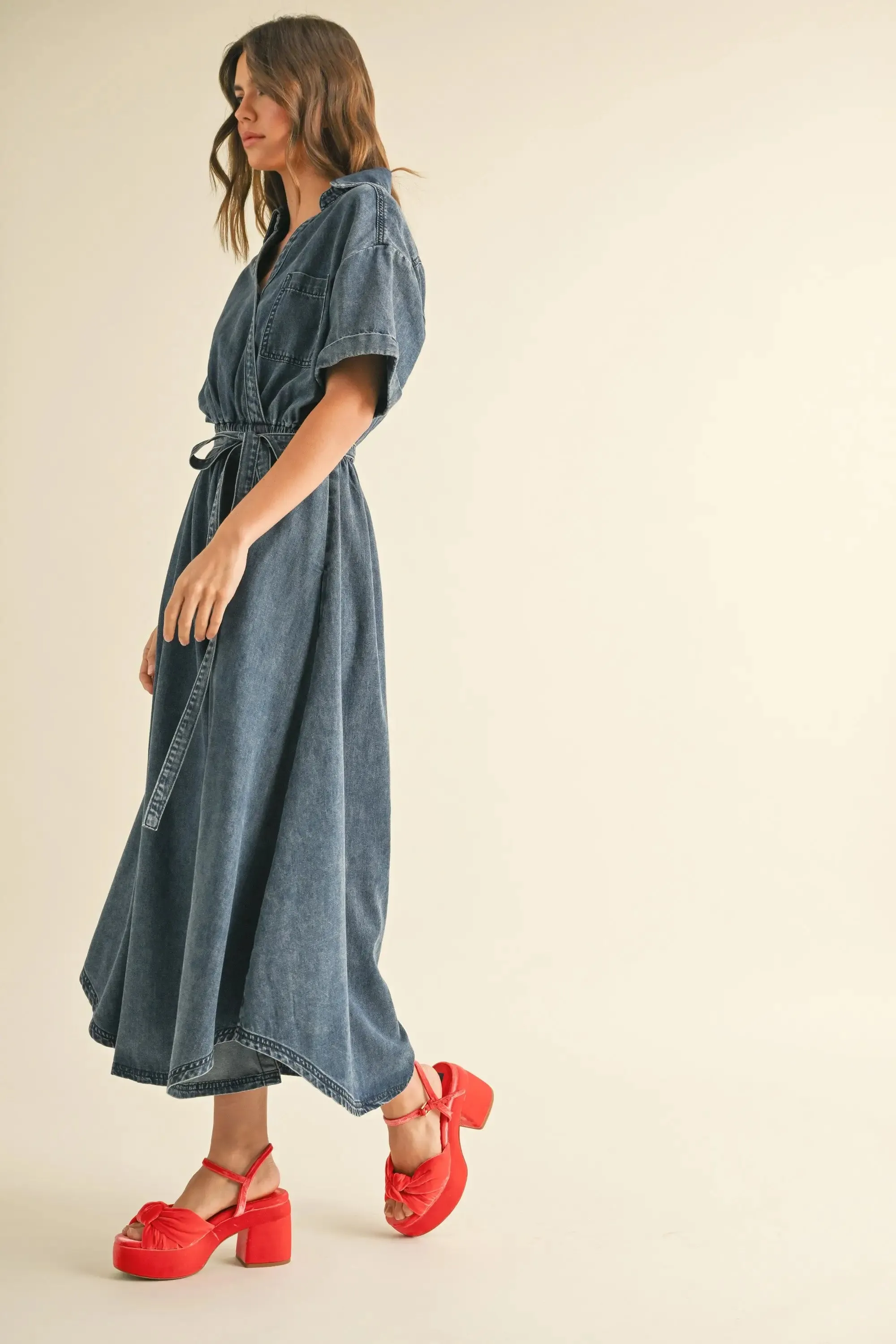 BUTTON DETAIL DEMIN SHIRT DRESS