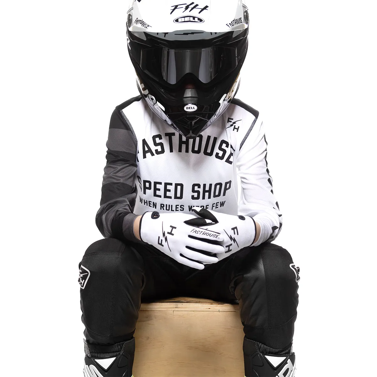Carbon Eternal Youth Jersey - White/Black