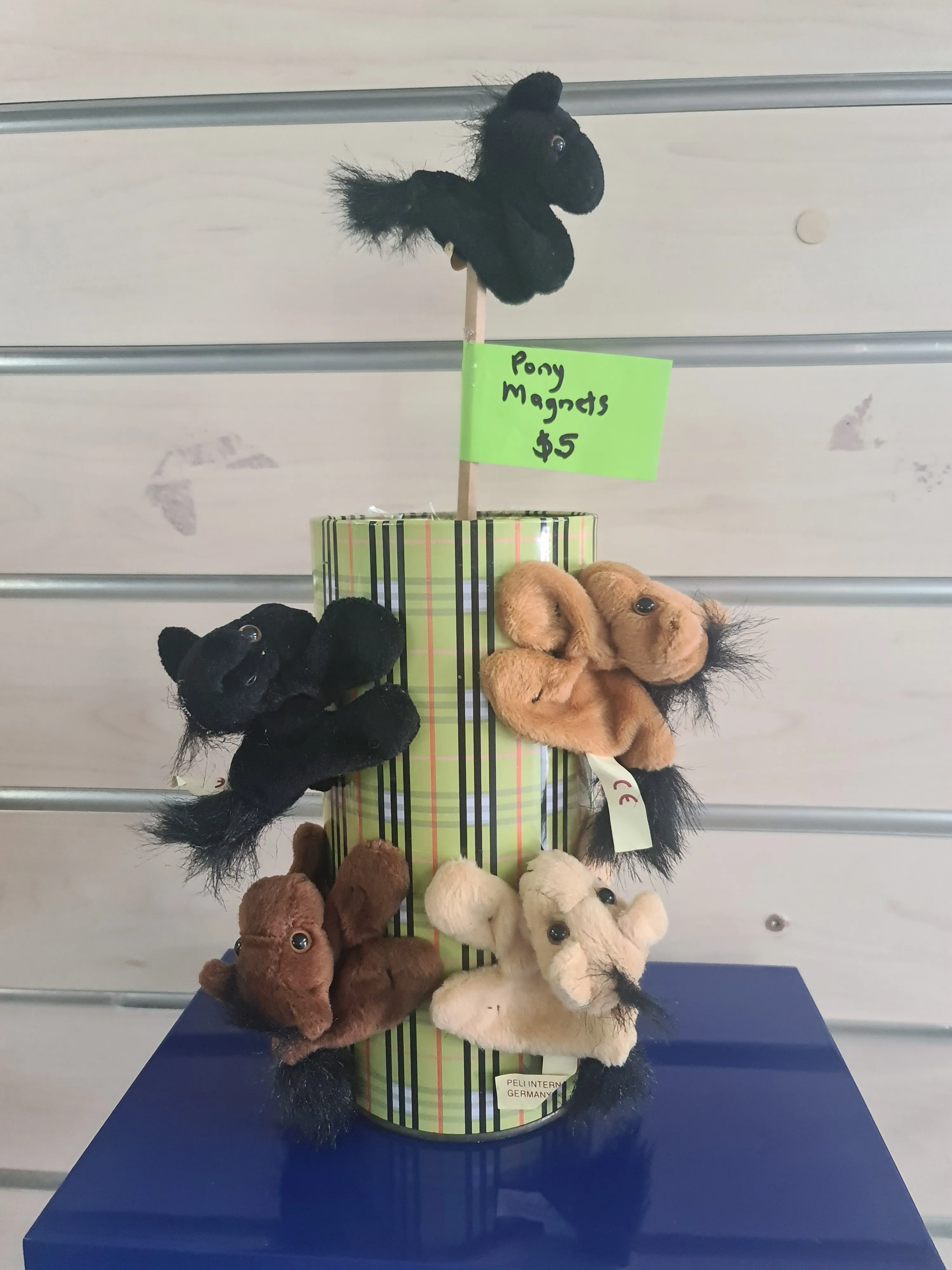 Fluffy Pony Magnets