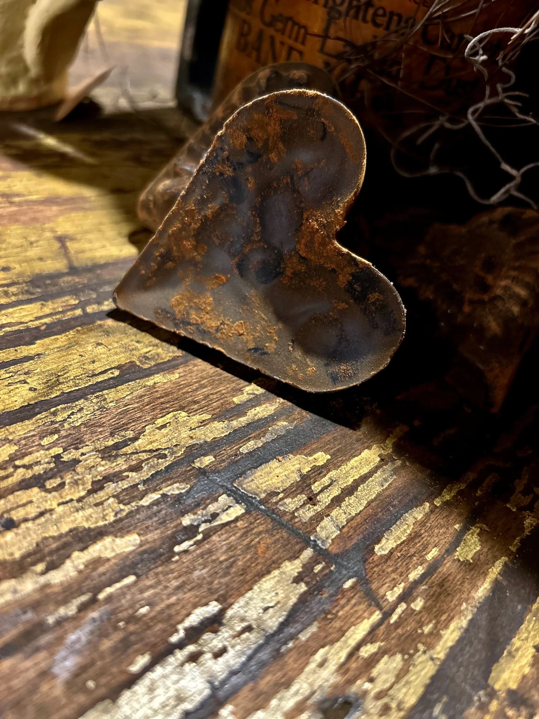 Folk Heart Blackened Bees wax Bowl Filler