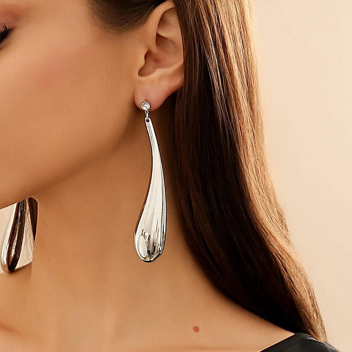 Geometric Crystal Metallic Waterdrop Dangle Earrings