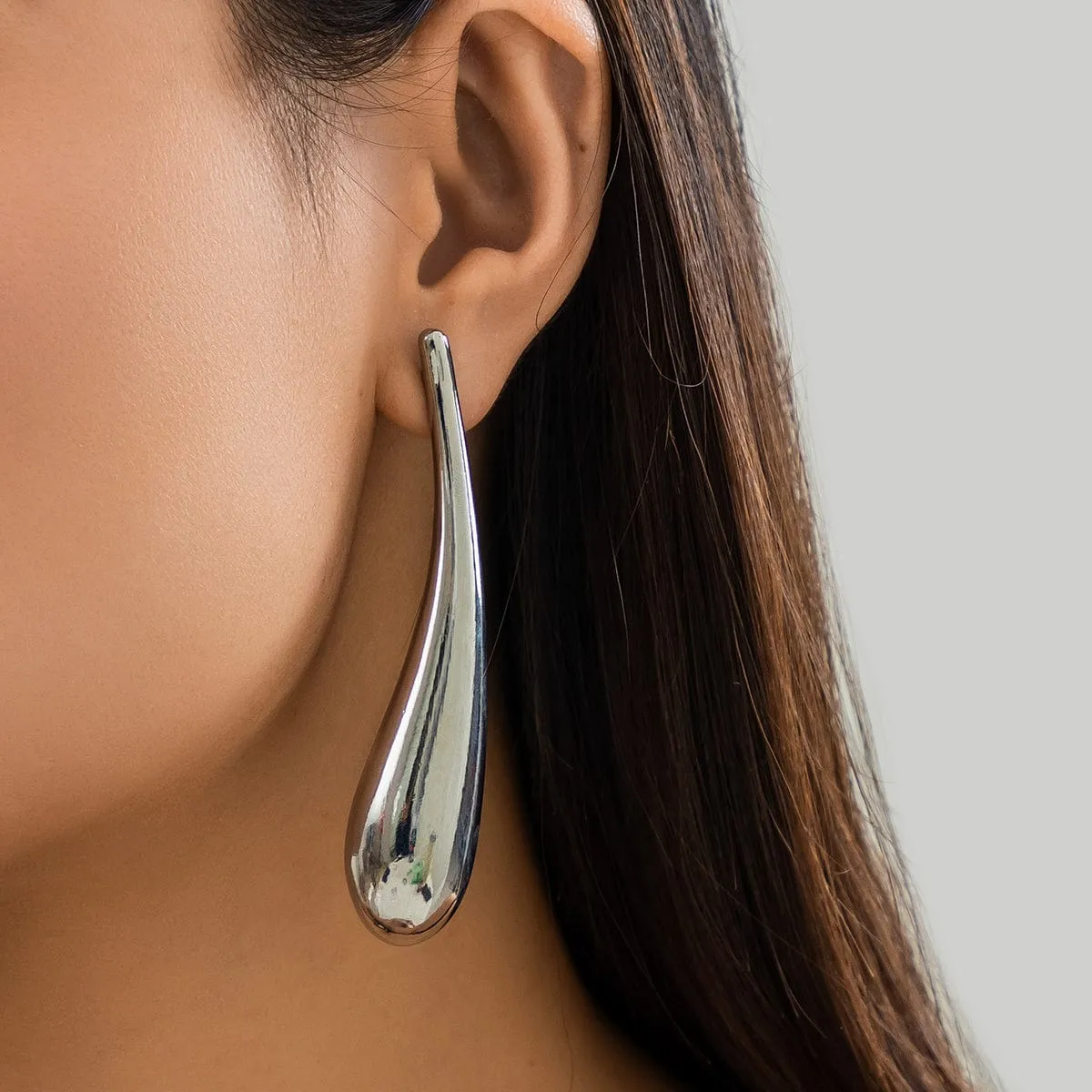Geometric Metallic Waterdrop Dangle Earrings
