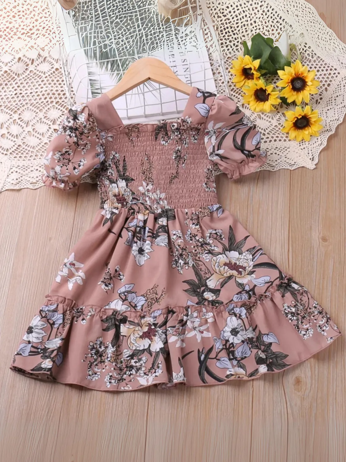 Girls Floral Smocked Puff Sleeve Dress