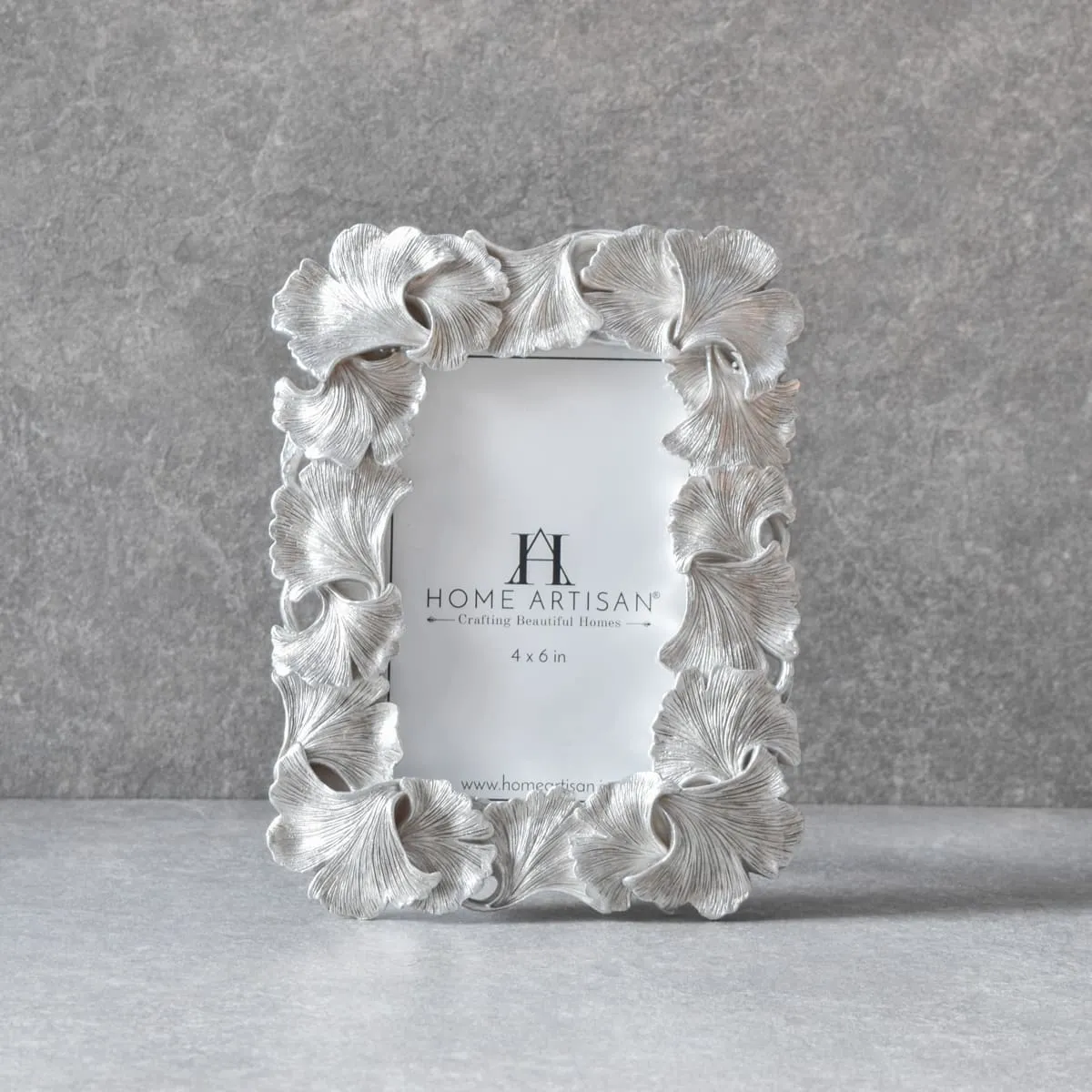 Home Artisan Isaia Silver Gingko Leaf Photo Frame (4x6)