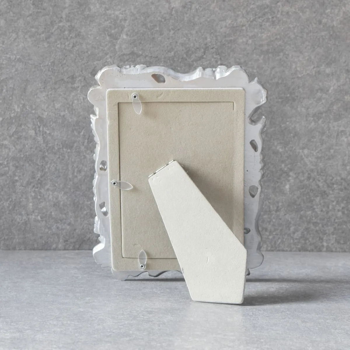 Home Artisan Isaia Silver Gingko Leaf Photo Frame (4x6)