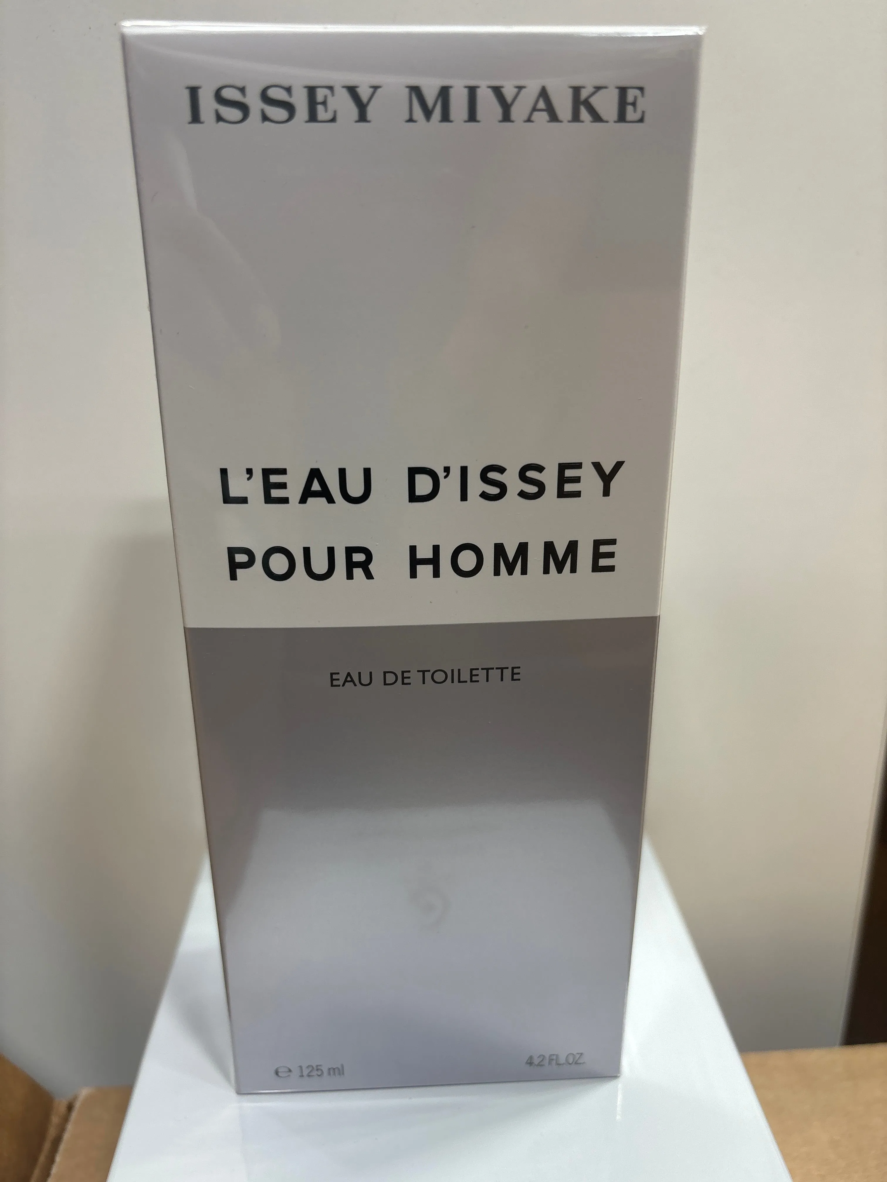 Issey Miyake 4.2 Eau De Toilette Spray For Men