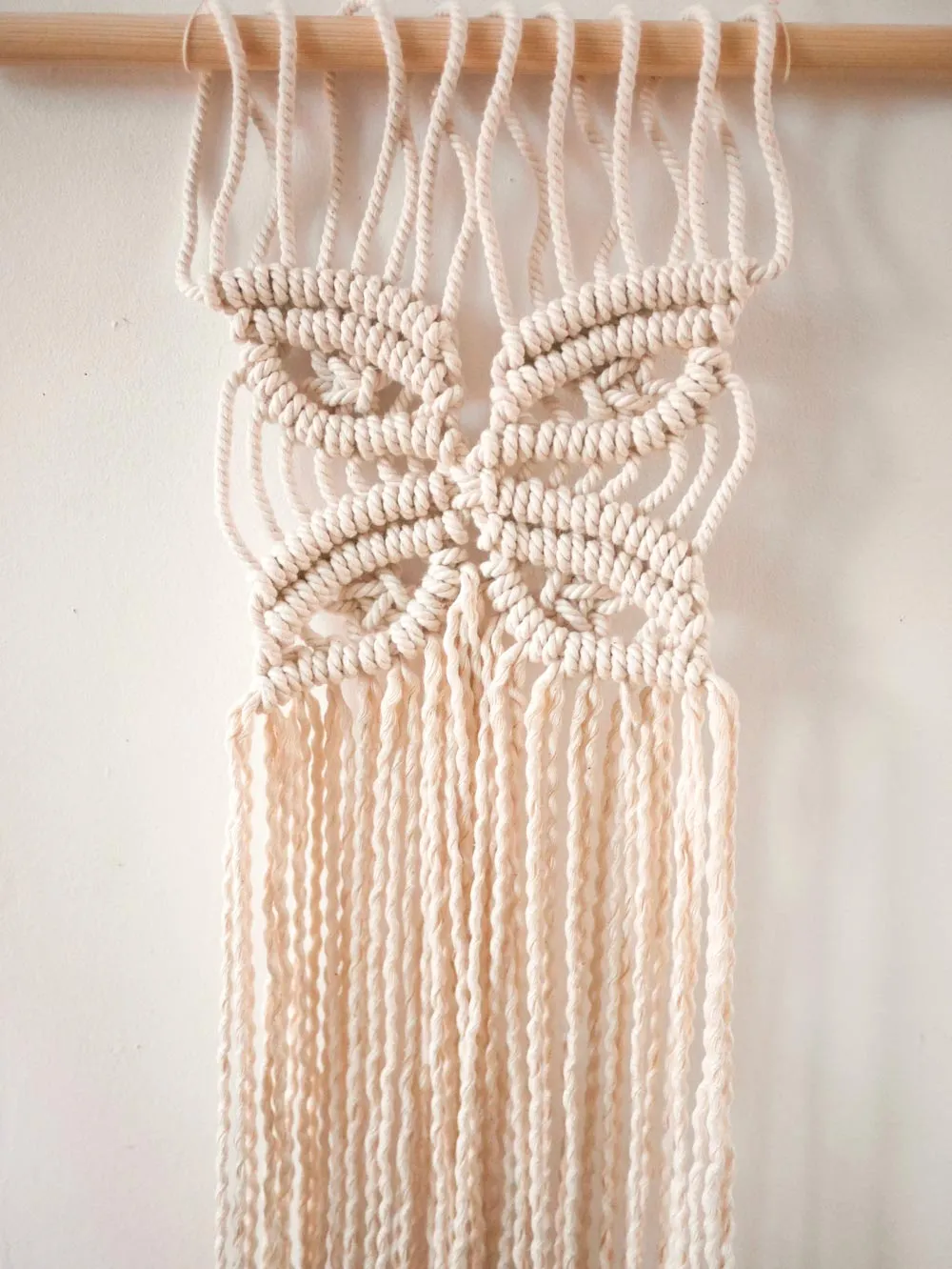 Macramé wall hanging, "Papilio"