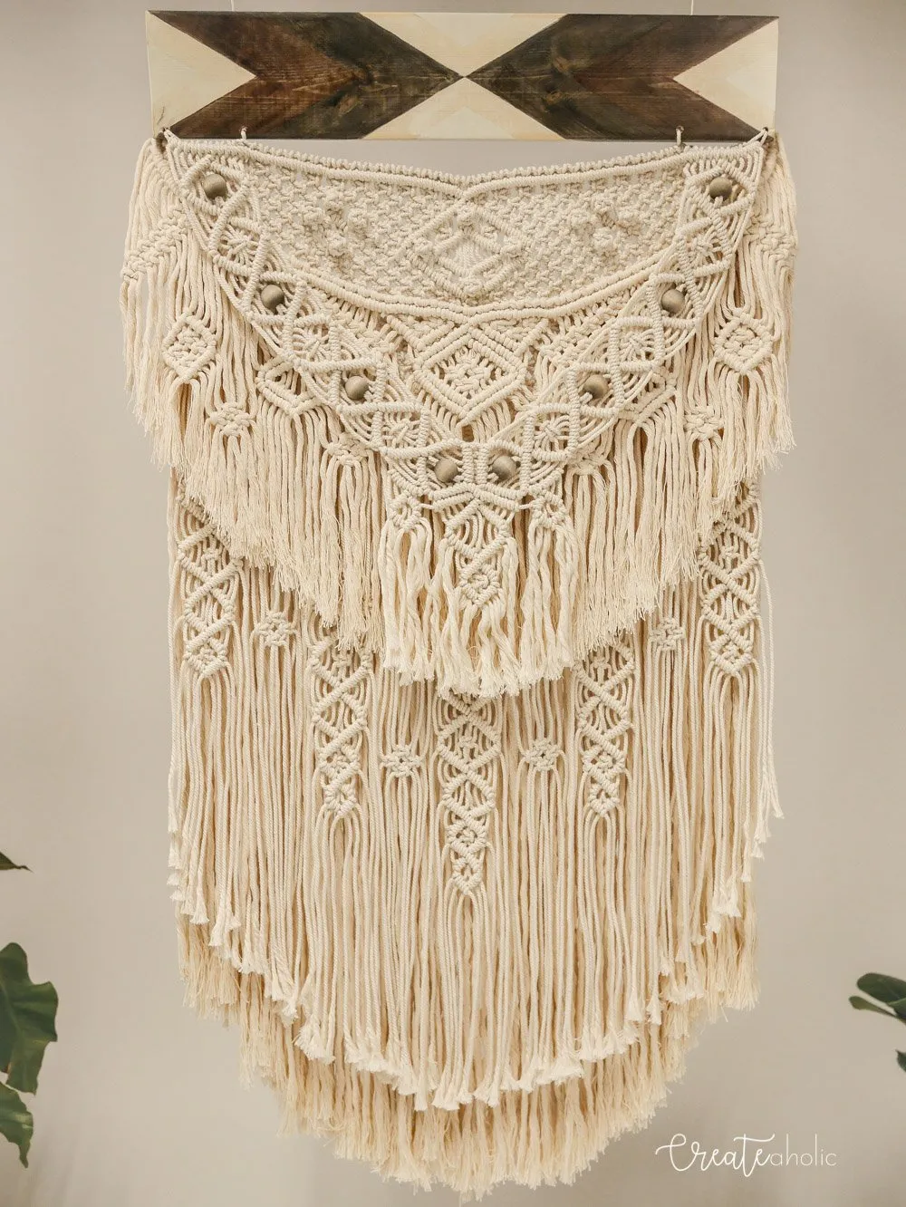 Macramé wallhanging, "Forest Florals"