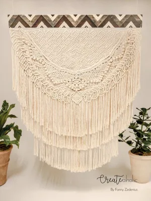 Macramé wallhanging, "Mountain Vines"