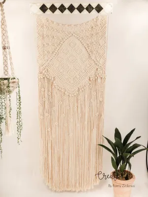 Macramé wallhanging, "Snowflakes"