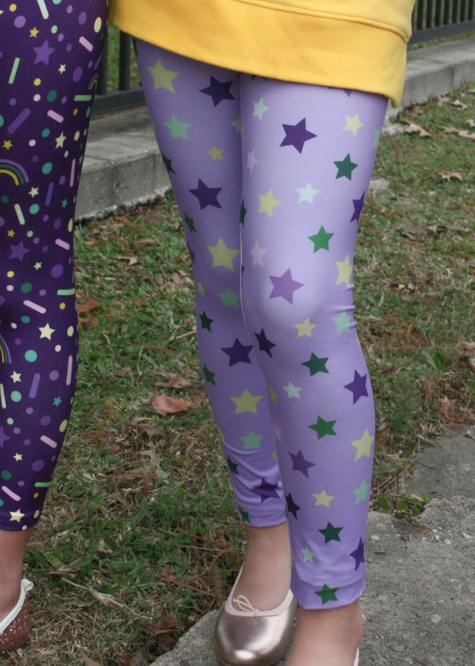 Mardi Gras Leggings: Lavender Stars