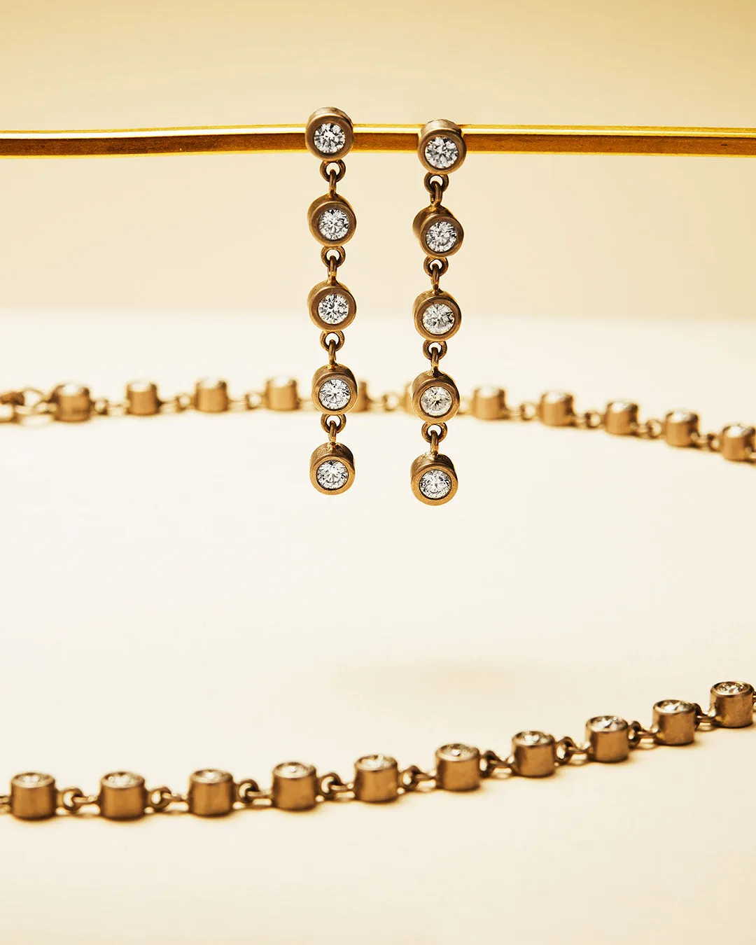 Meadow Rivière Diamond Earrings in 18K Alpine Gold