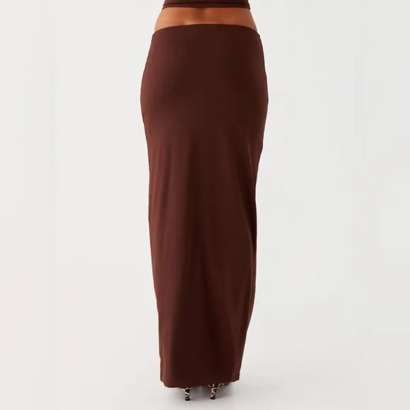 PEPERMAYO solace soul Chic Brown Maxi Skirt with Flowing 🤍