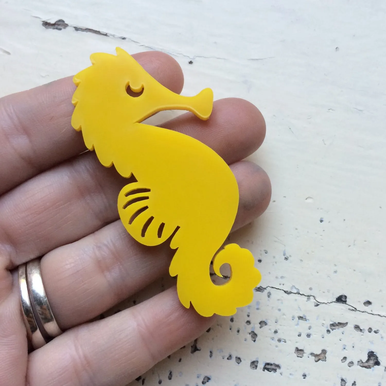 Seahorse Charms - 3 Sizes - 5 Pairs