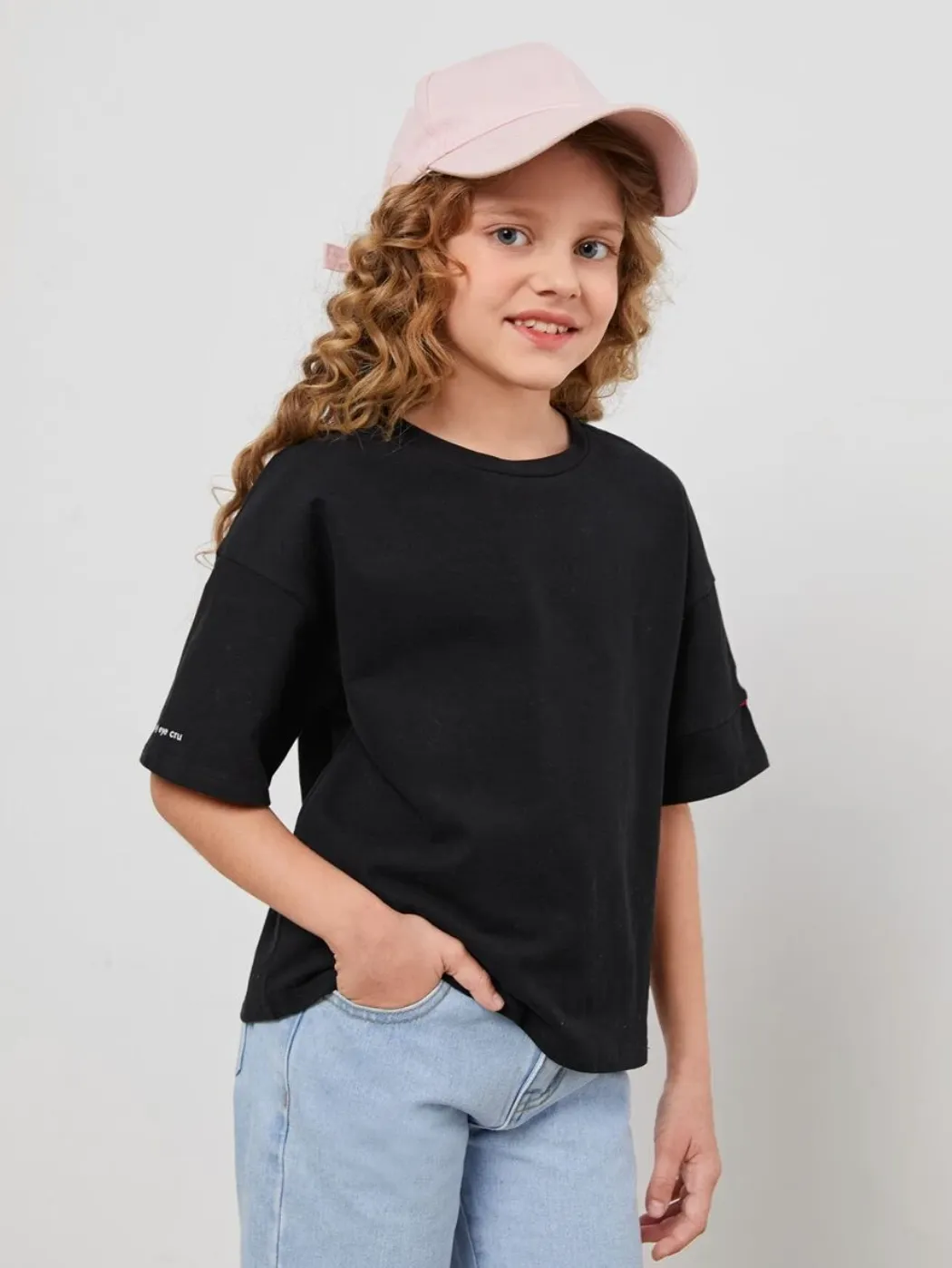 SHEIN x googly eye cru drop shoulder cartoon graphic tee