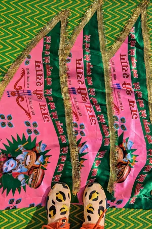 Super kitsch Krishna flag