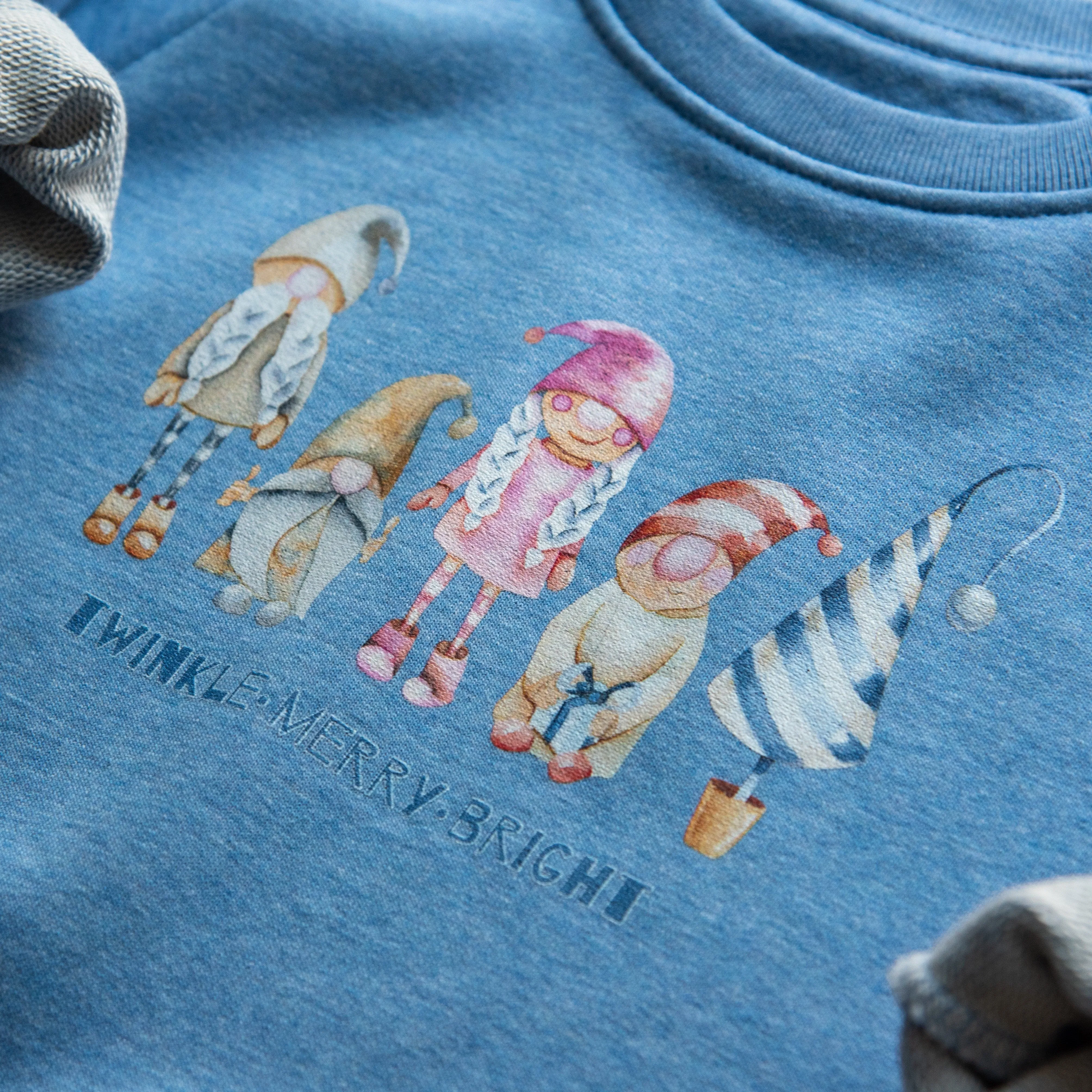 TWINKLE MERRY BRIGHT - Toddler   Youth Sweatshirt