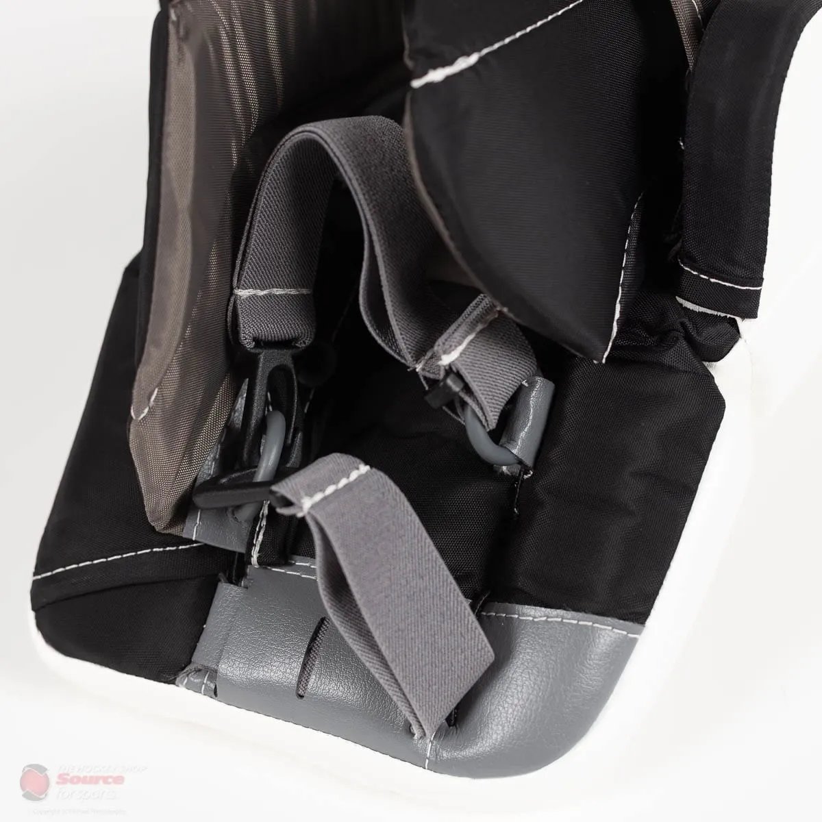 Warrior Ritual G4 Youth Goalie Leg Pads