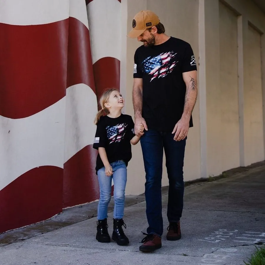 Youth Still Standing T-Shirt - Black